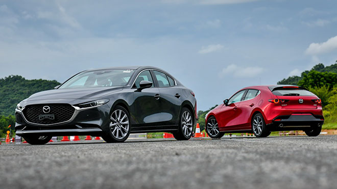 Mazda 3 hatchback
